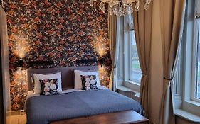 Bed In Stad - The Hogg House - Studio